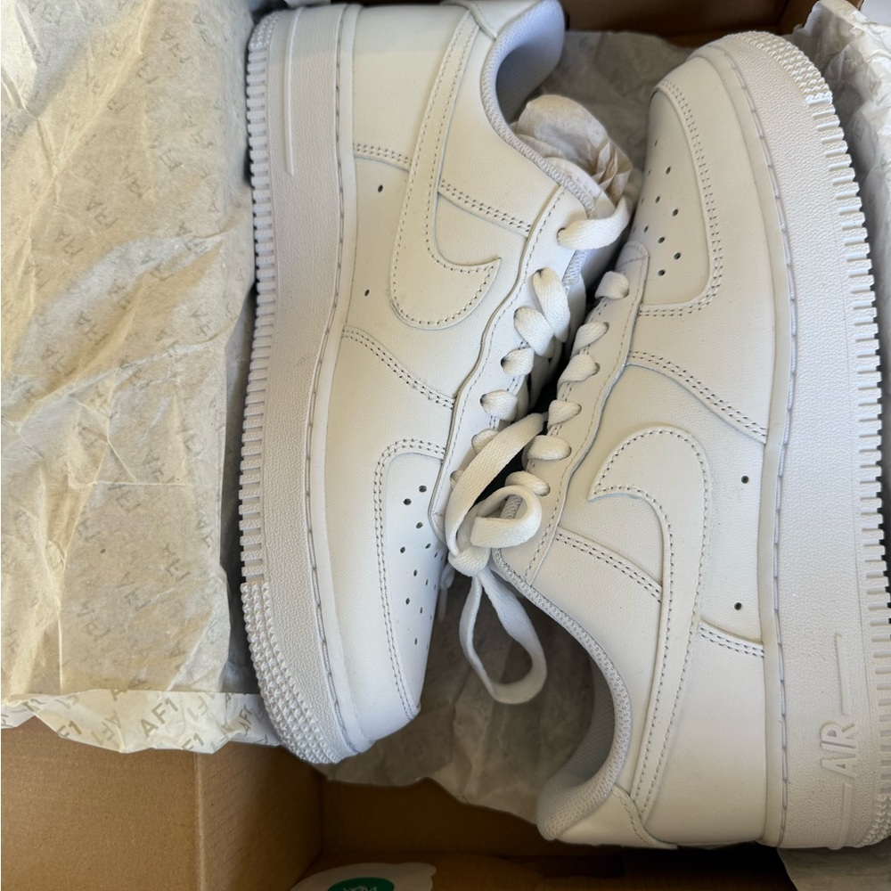 Nike Women's Air Force 1 Sneakers - White Size 8
